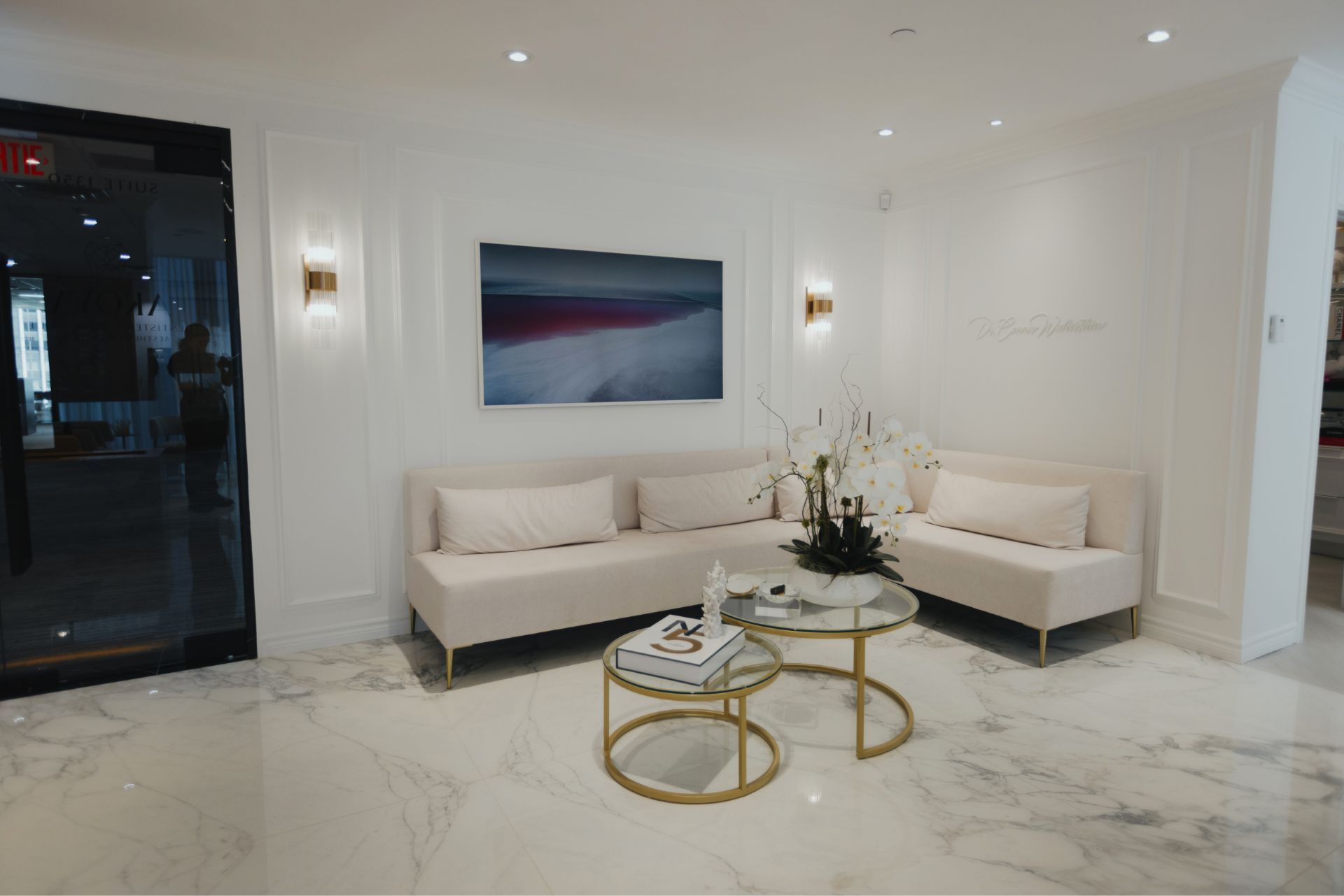 673ba01a61242772ddcd4e7d_Akoya_Lohrey_2024-300